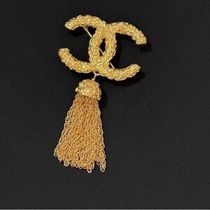 CHANEL CC BIG LOGO GOLD COLOR TASSEL BROOCH